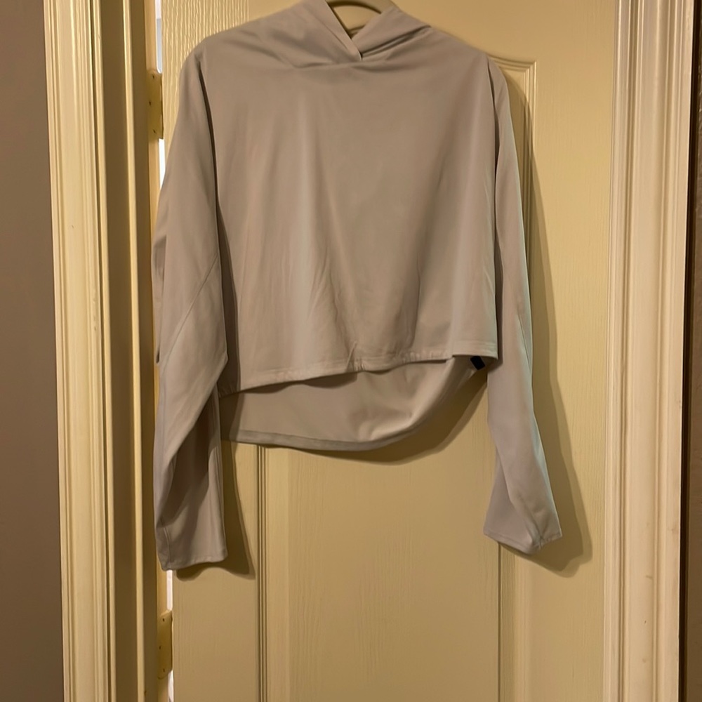 Lululemon lab cropped hooded long sleeve, large, light gray